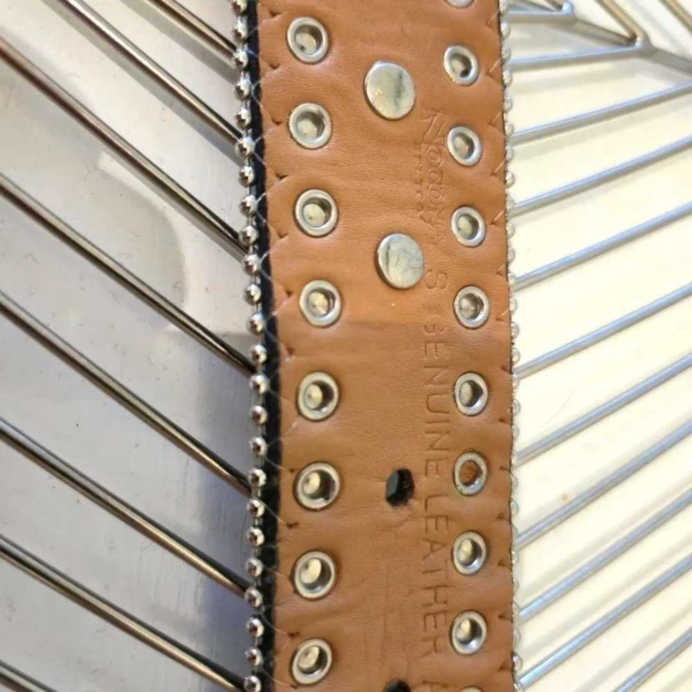 Vintage | Rhinestone Leather Belt